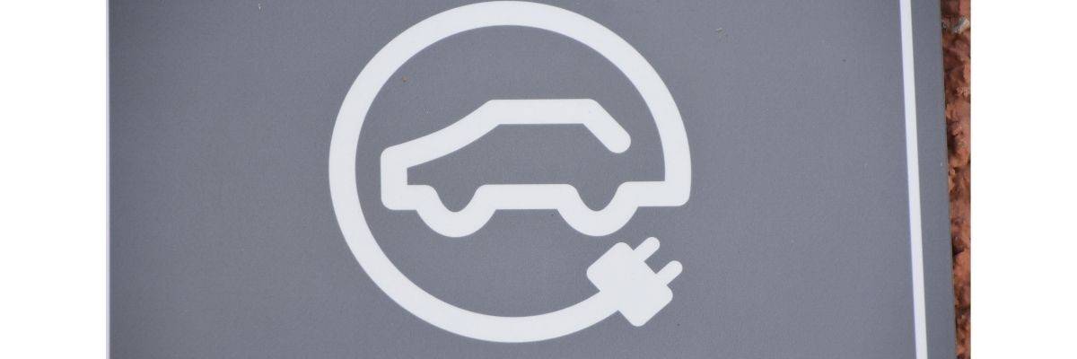 Logo d'emplacement pour recharge de voiture électrique